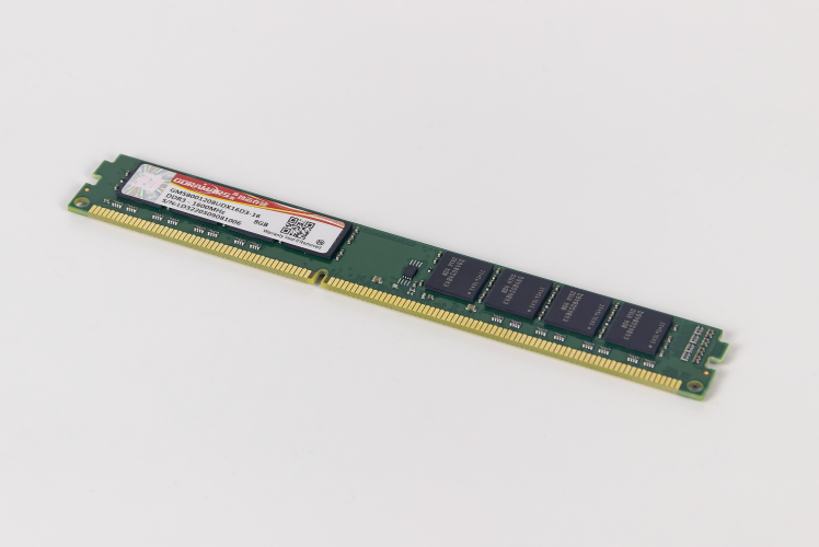 劲芯  DDR3 1600 4GB/8GB